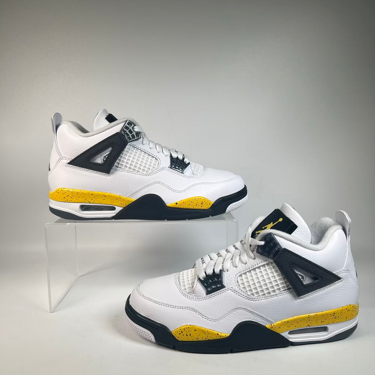 Jordan 4 Rare Air Tour Yellow (2026) Size 8 NEW s23393