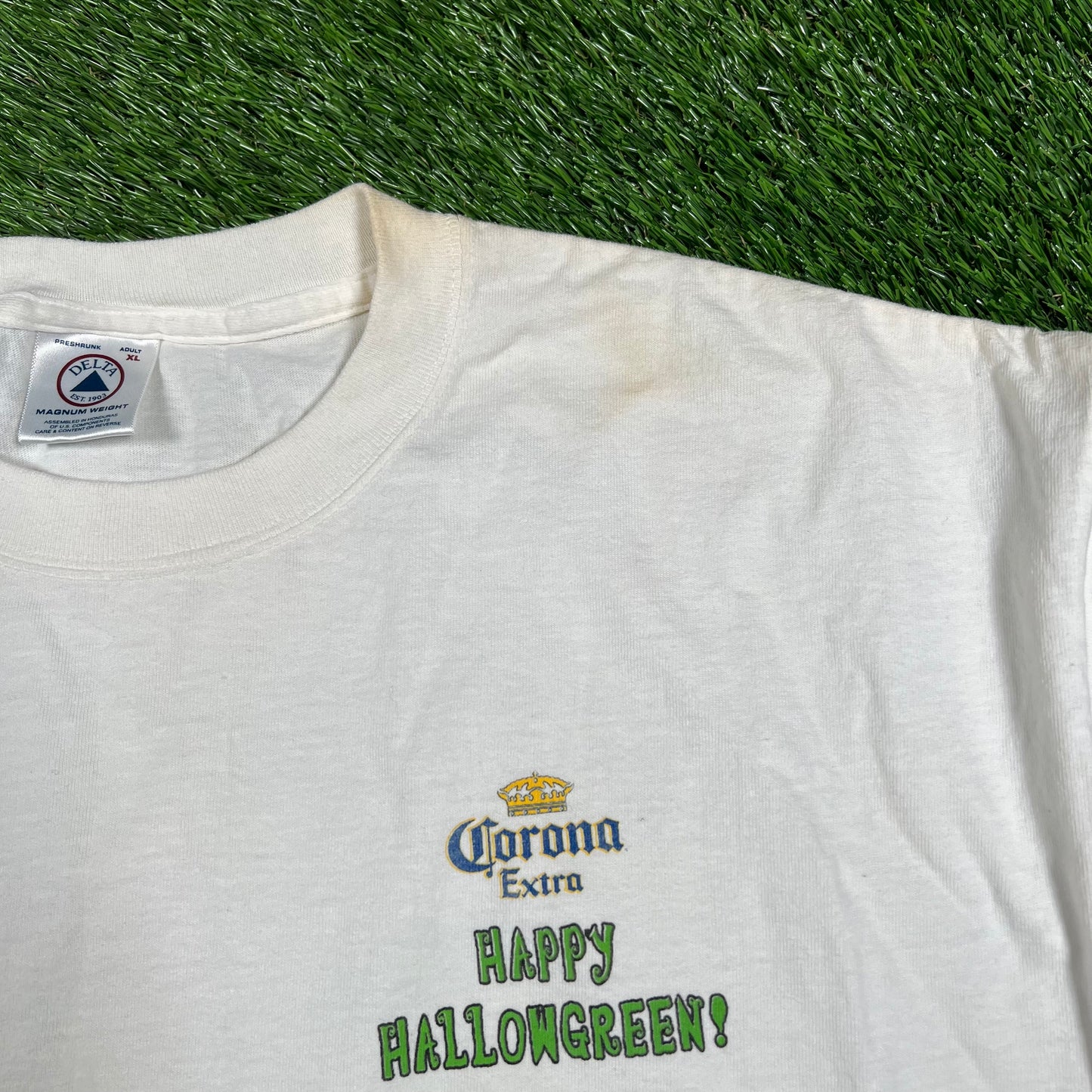 2000s Corona Extra Happy Hallowgreen White Tee Size XL USED v17199