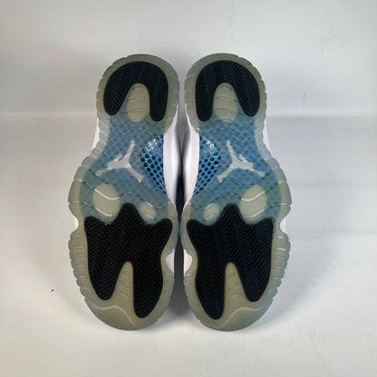 Jordan 11 Legend Blue (2024) Size 9 USED s23641