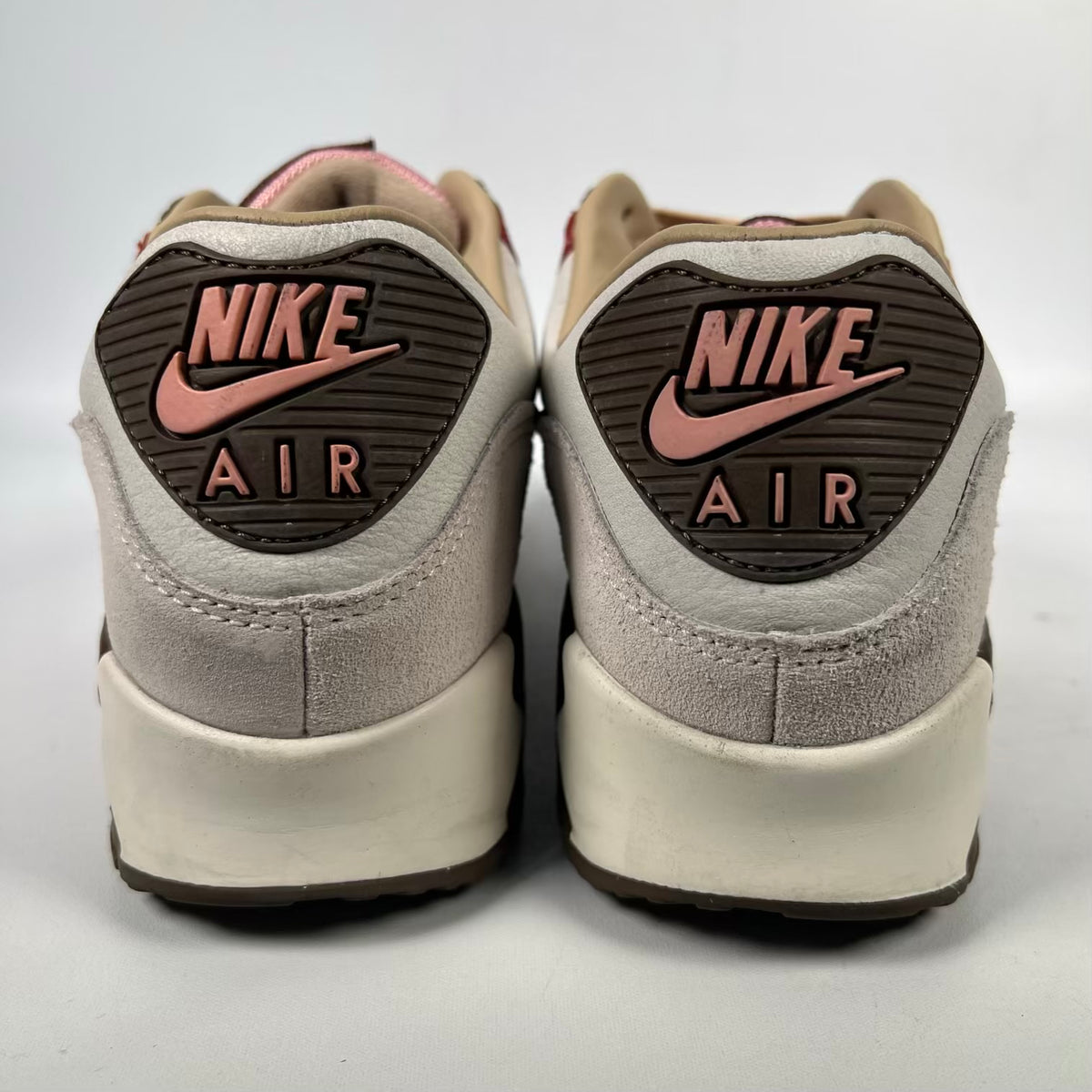 Nike Air Max 90 Bacon (2021) Size 7.5 USED s23754