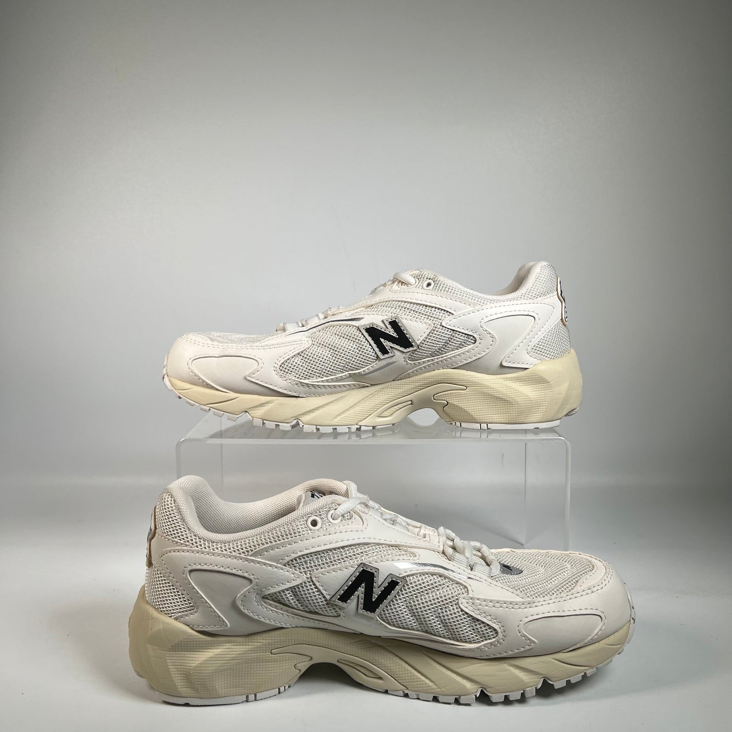 New Balance 725v1 Sea Salt (2024) Size 8.5 USED s22310