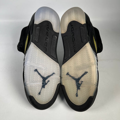 Jordan 5 Black Metallic (2016) Size 5Y USED s17101