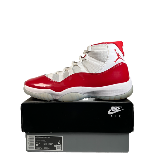 Jordan 11 Cherry (2022) Size 9.5 USED s21806