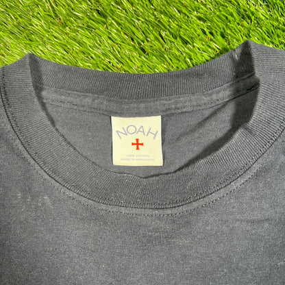 Noah Navy Winged Foot Longsleeve Size Medium USED x15818