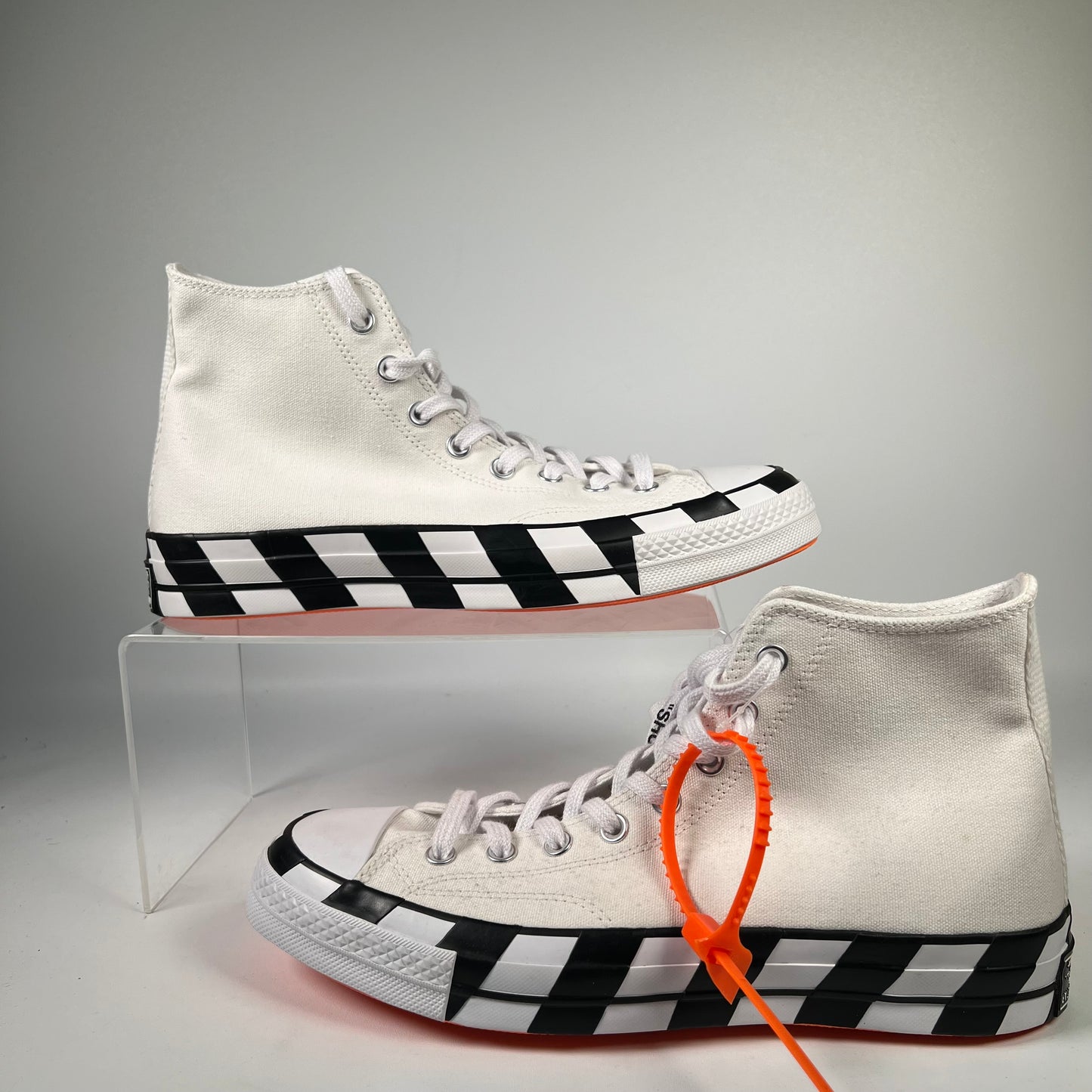 Off White Converse All Star Size 7.5 NEW s11453