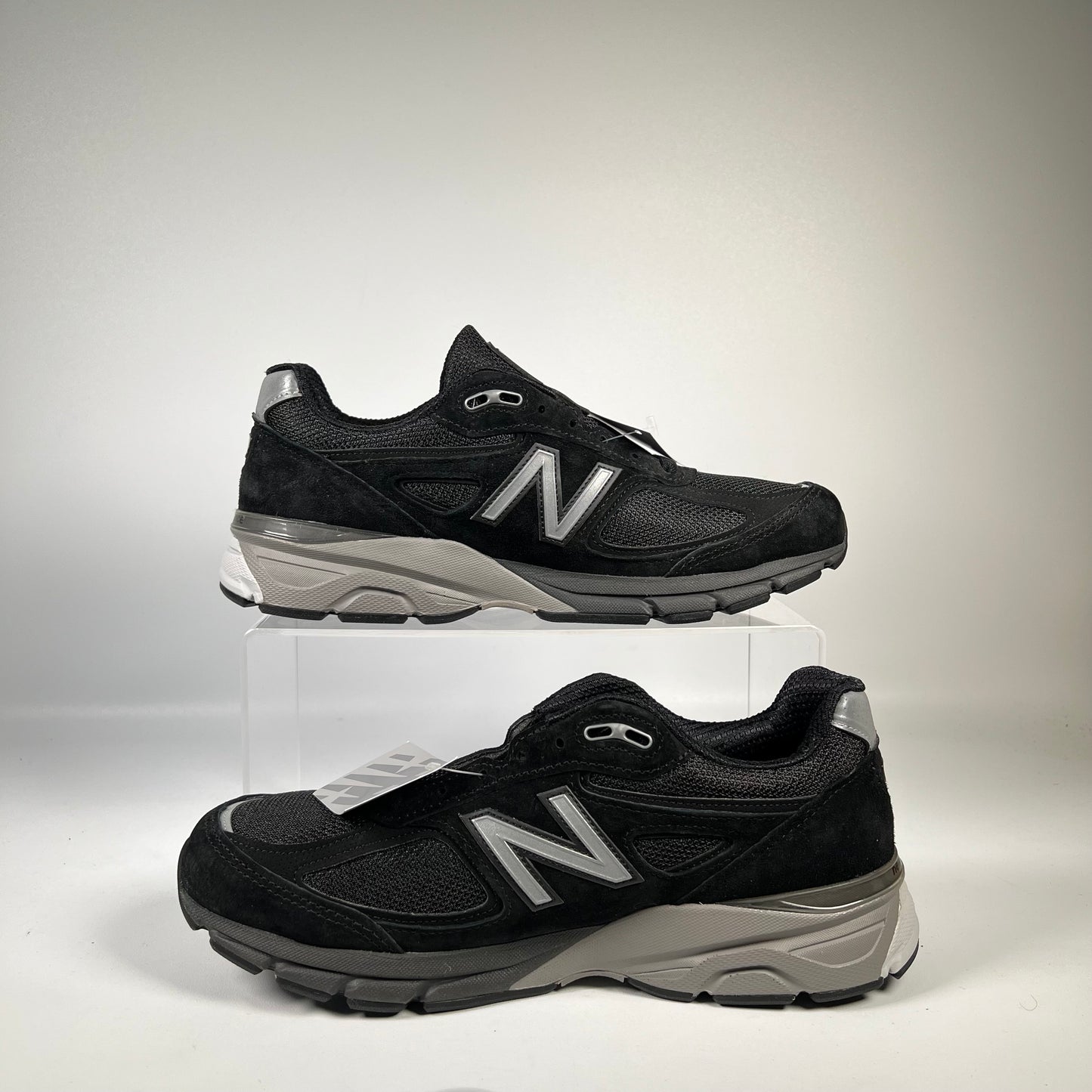 New Balance 990v4 Miusa Black Silver Size 8 NEW s14819