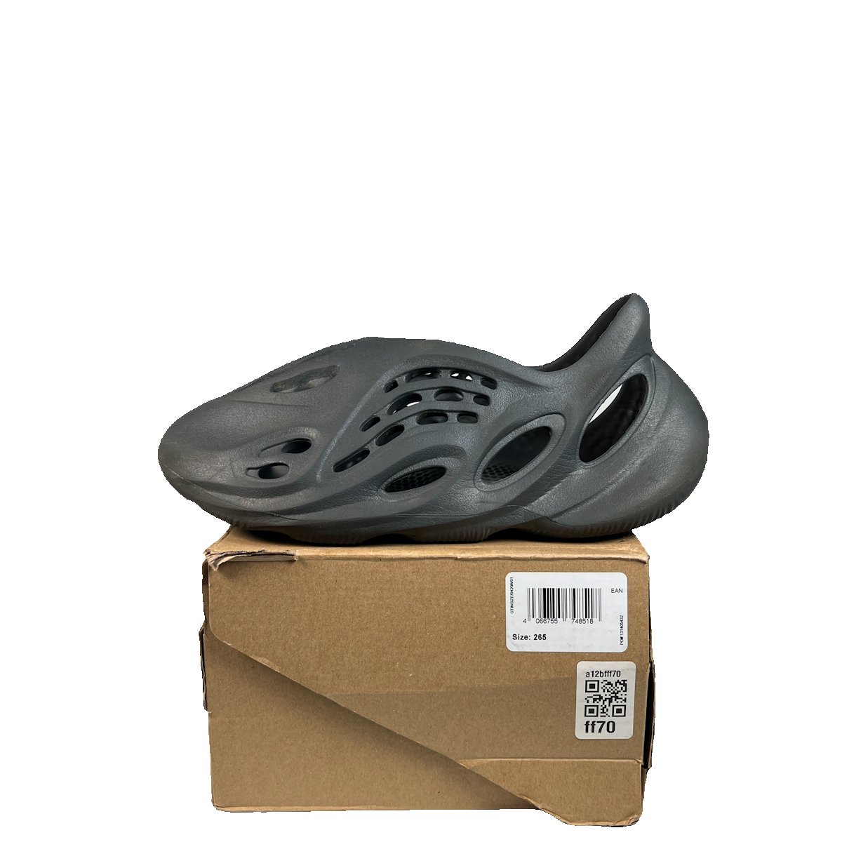 Yeezy Foam Runner Carbon (2023) Size 8 USED s22949