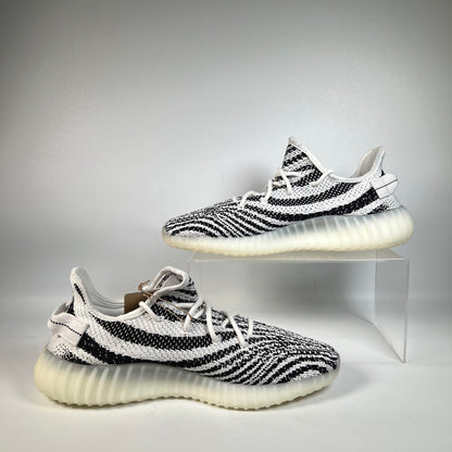 Yeezy 350 Zebra (2017) Size 11 NEW s22075