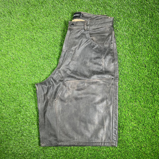 GV Gallery Raspberry Hills Brown Leather Double Knee Shorts Size Medium USED x15154