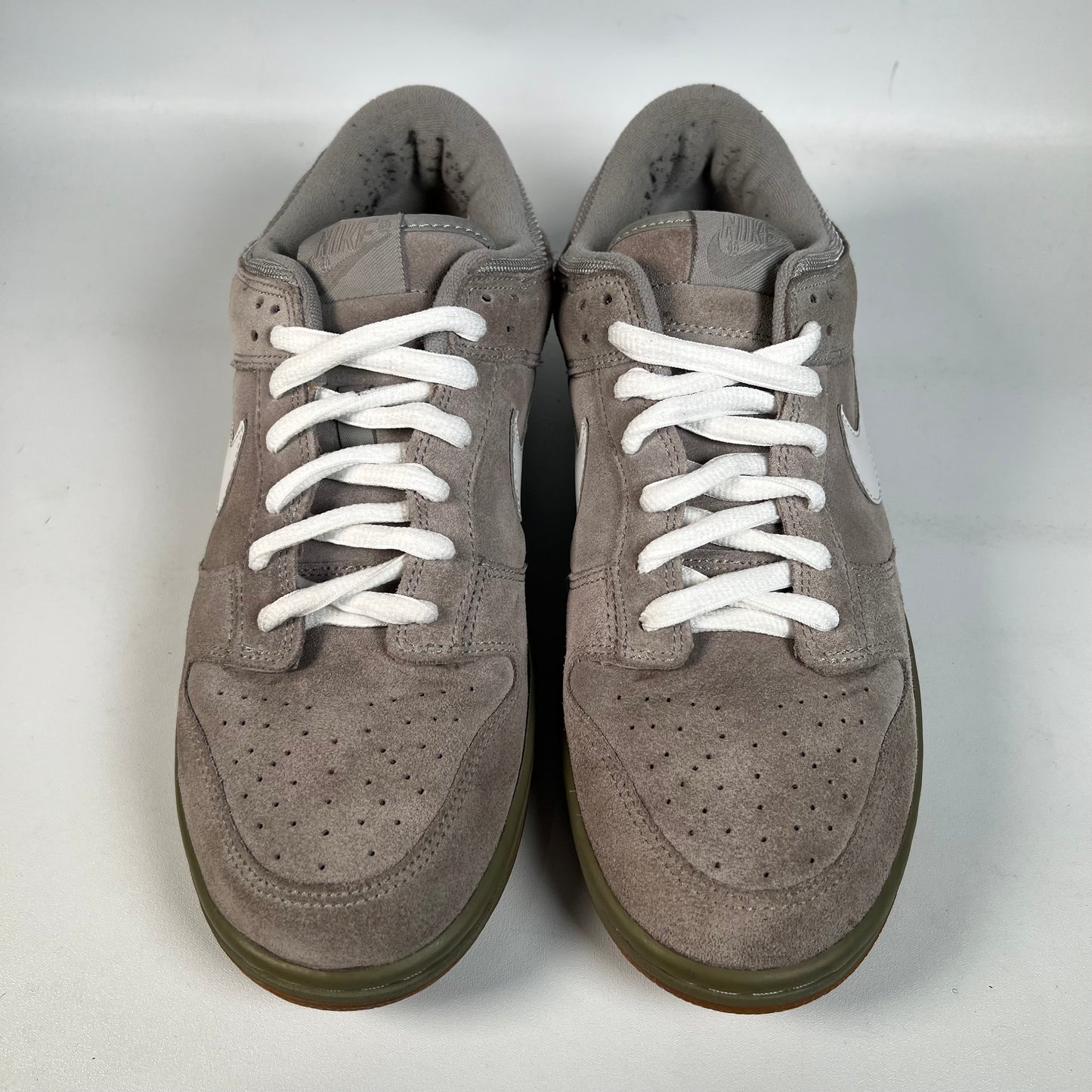 Nike Dunk Low Grey Suede (2005) Size 9.5 USED s21941