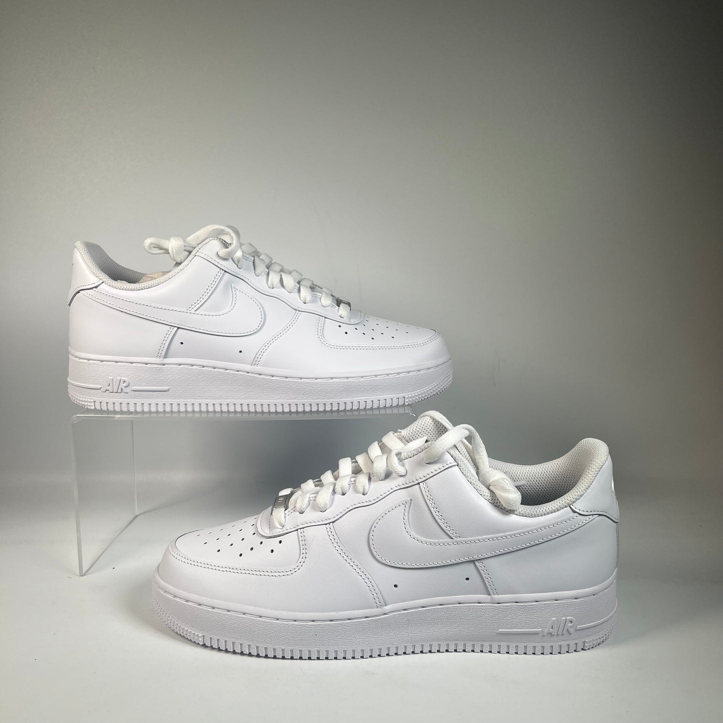 Nike Air Force 1 White (2026) Size 10.5 NEW s22202
