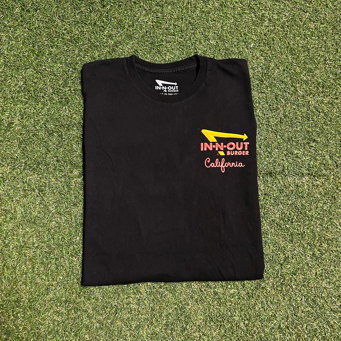 In N Out California Black Tee Size XL USED v15975