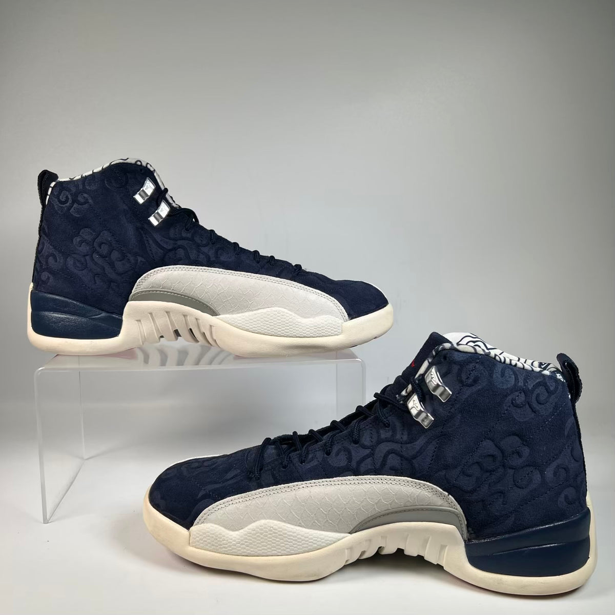 Jordan 12 International Flight (2018) Size 11 USED s23422