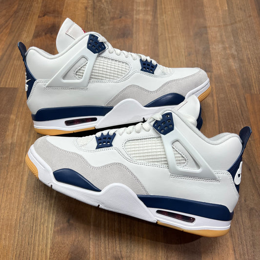 Jordan 4 SB Navy Size 10.5 NEW s16326