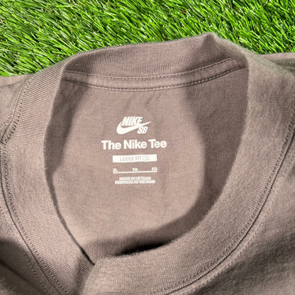 Nike SB Simple Logo Grey Tee Size XL USED v18095