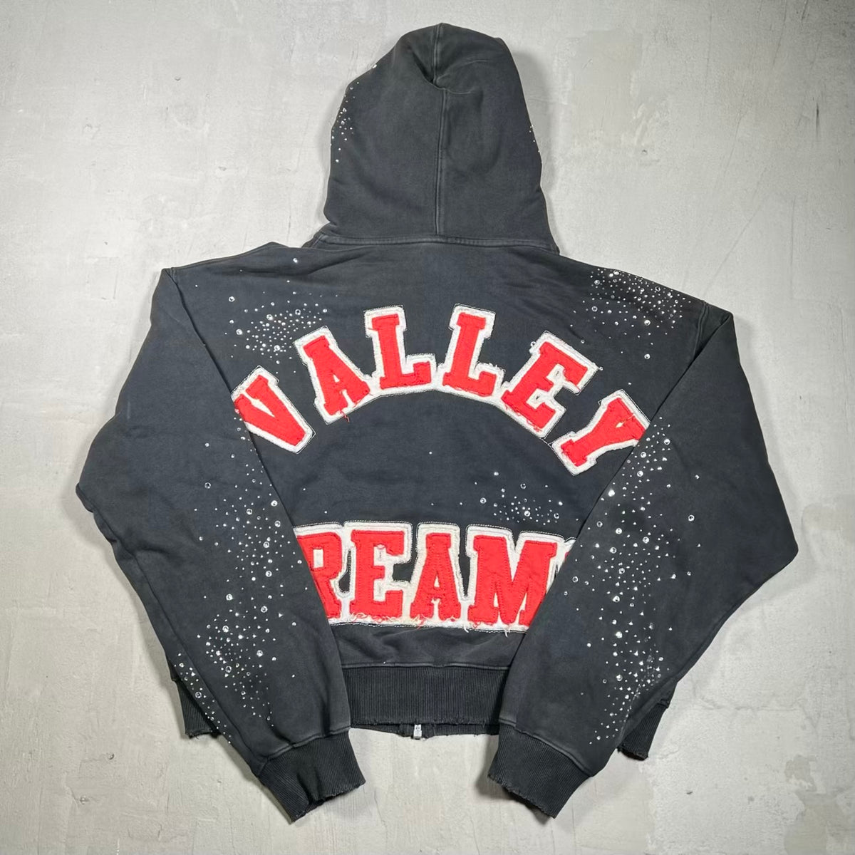 Vale Pluto Clustered Rhinestone Washed Black Zip Up Hoodie Size Large USED x18439