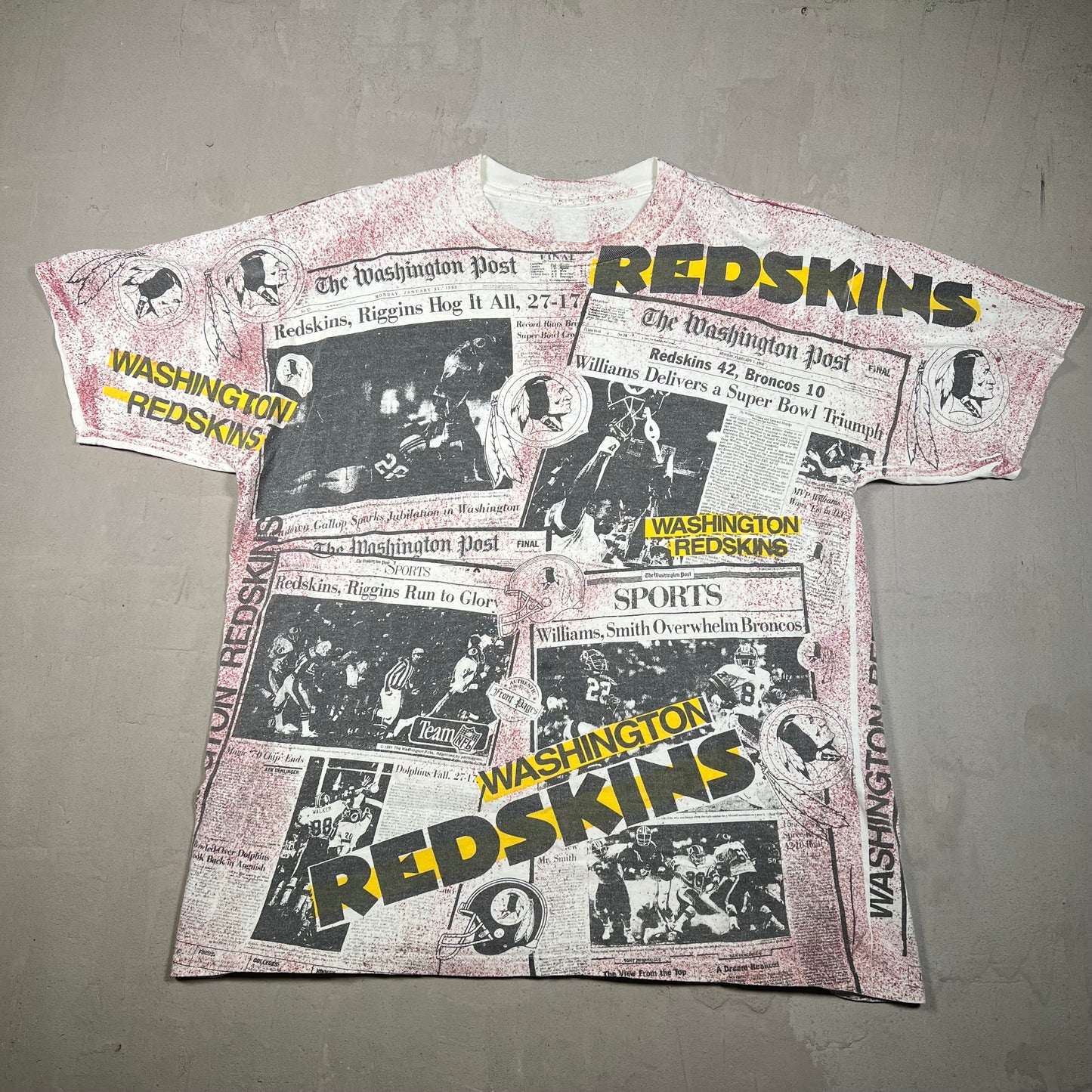1990s Washington Redskins Newspaper AOP White Tee Size XL USED v17812