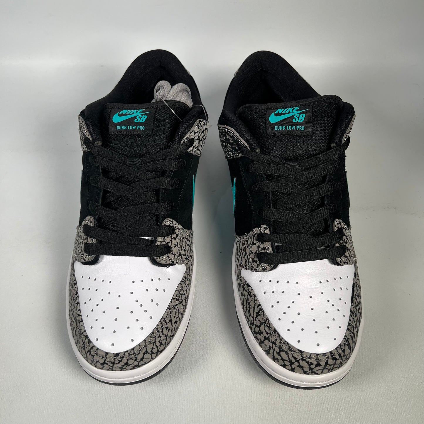 Nike SB Dunk Low Atmos Elephant (2020) Size 9.5 NEW s20385