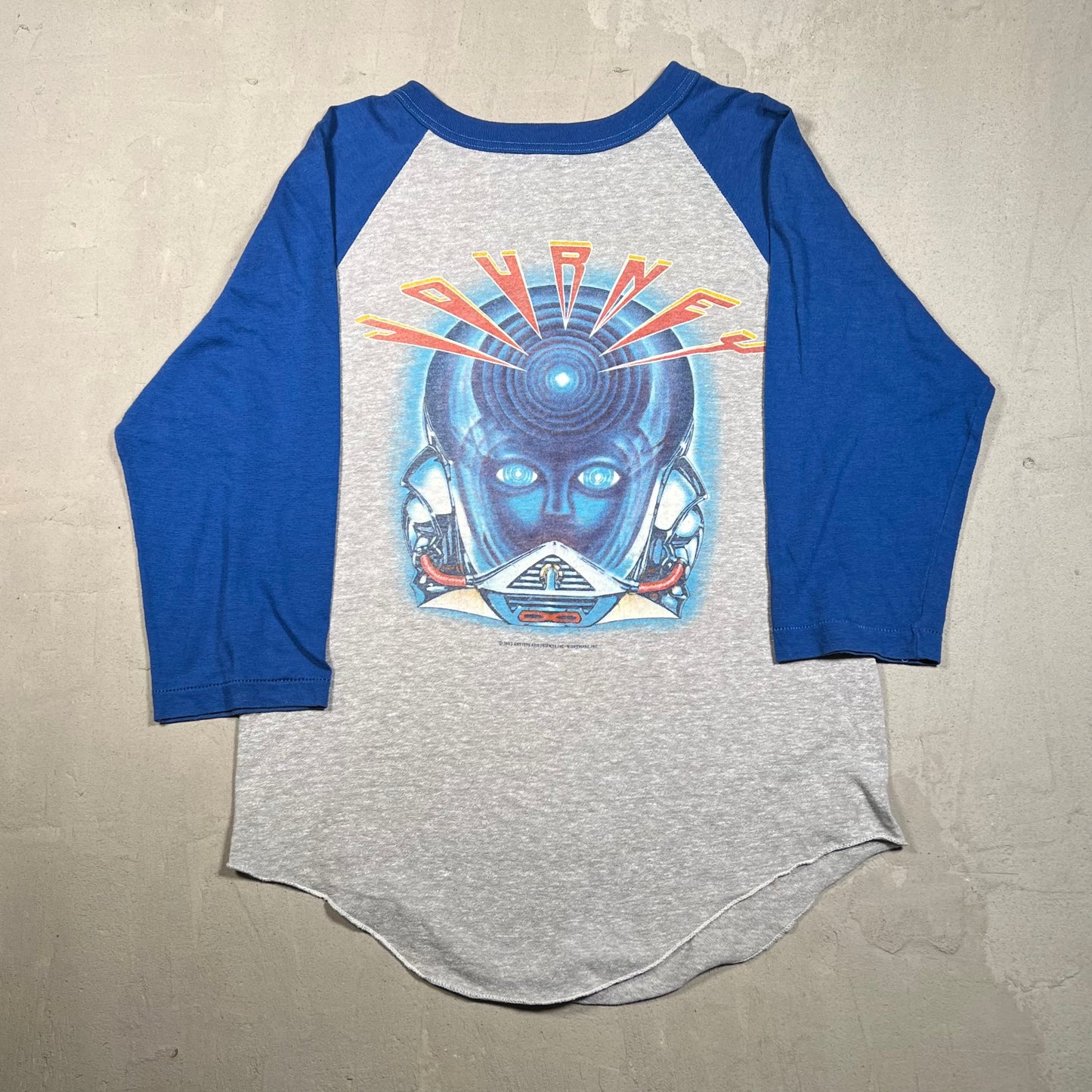 1983 Journey Frontiers Alien Grey/Blue Baseball Tee Size Medium USED v16630