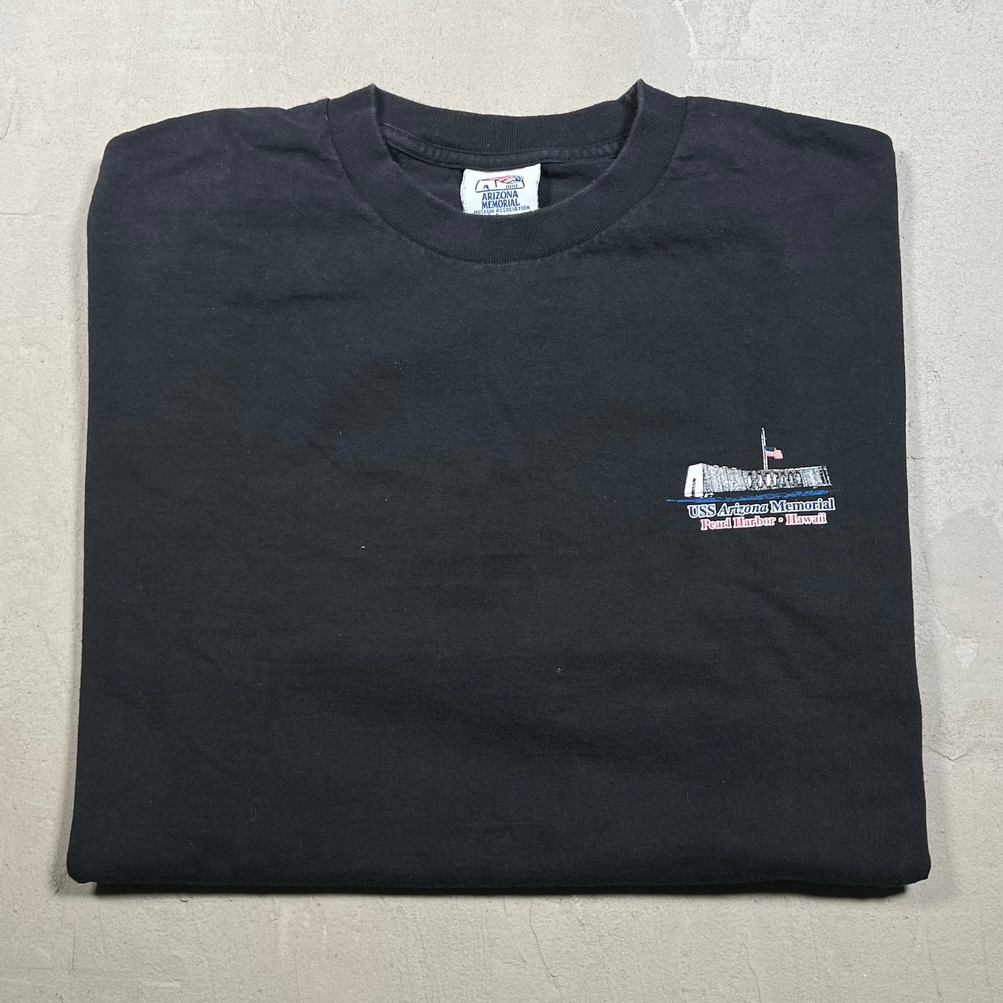 Y2K USS Arizona Memorial Oearl Harbor Black Tee Size XL USED v19264