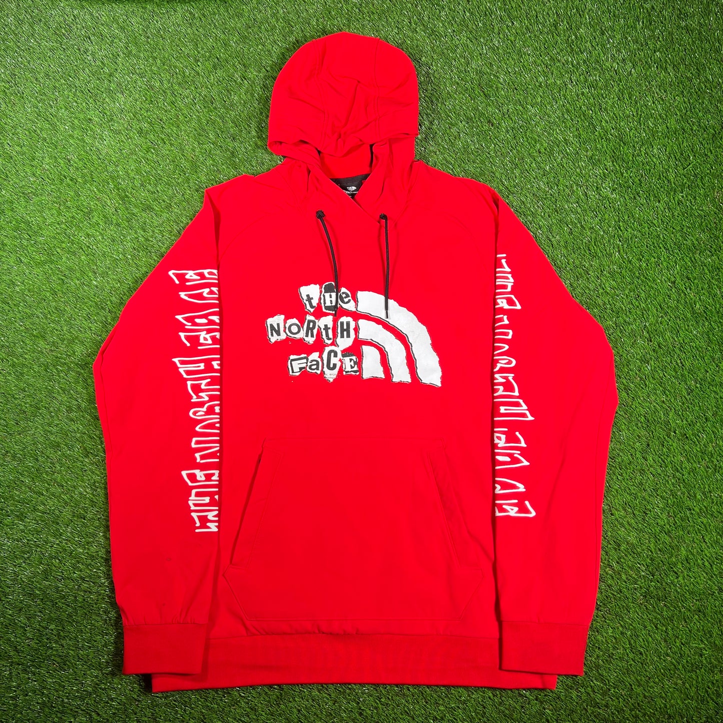 North Face Red Graphic Hoodie Size Large USED v17977