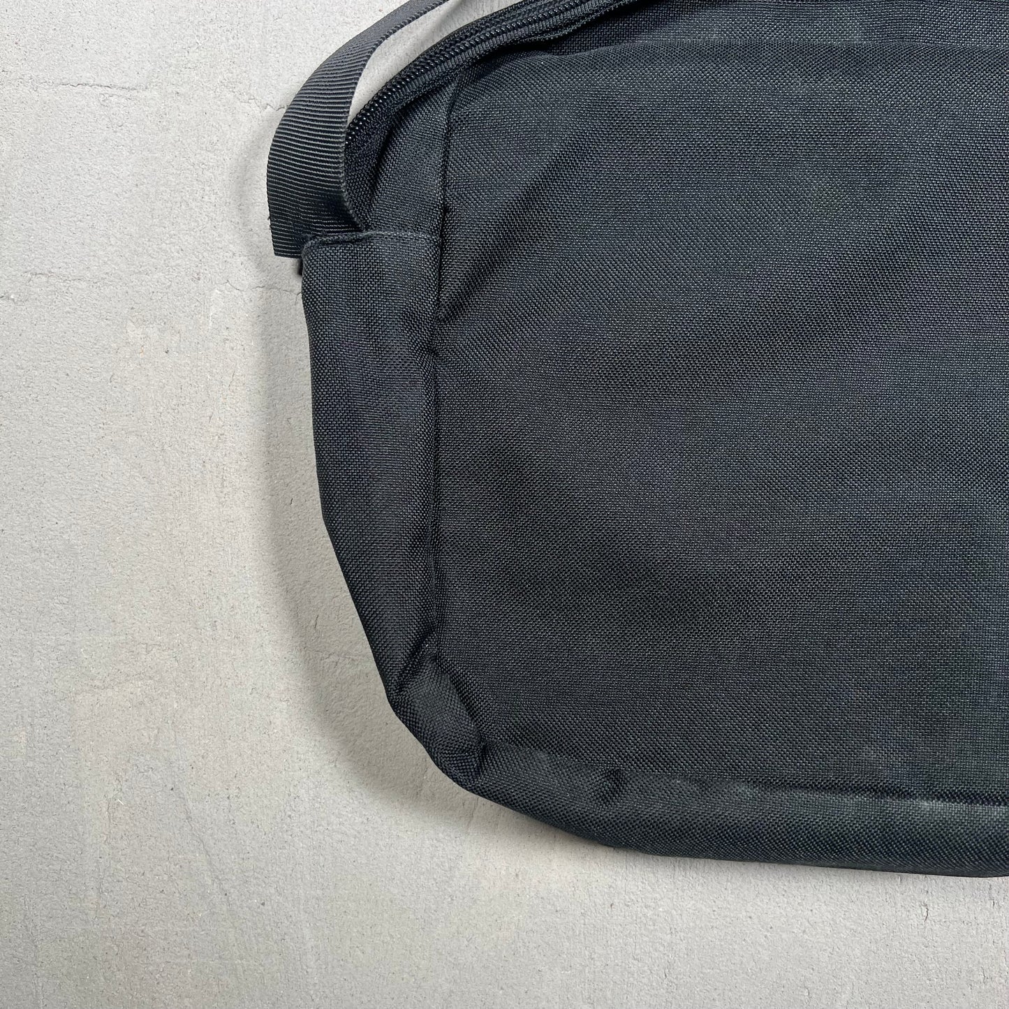 Bape Camo Shoulder Bag (2021) USED x17325