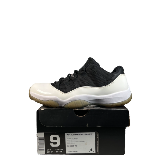 Jordan 11 Low Tuxedo (2013) Size 9 USED s21764