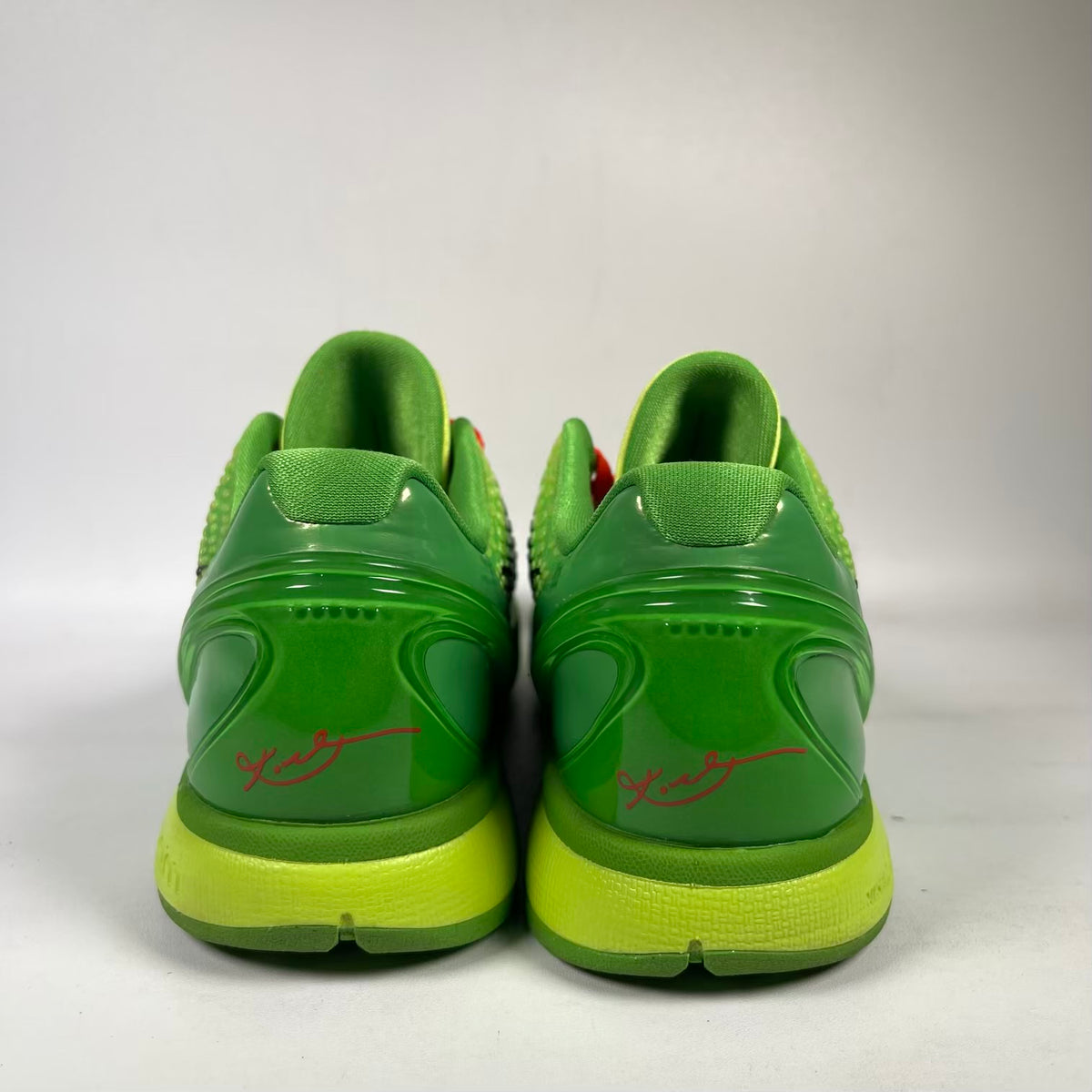 Nike Kobe 6 Grinch (2020) Size 8 USED s23701