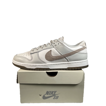 Nike Dunk Low Light Carbon (2024) Size 10 NEW s22114