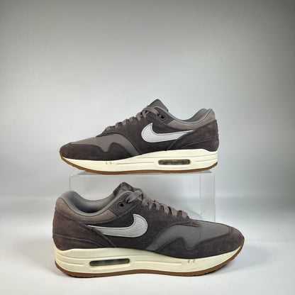 Nike Air Max 1 Crepe Soft Grey (2023) Size 9 USED s23253
