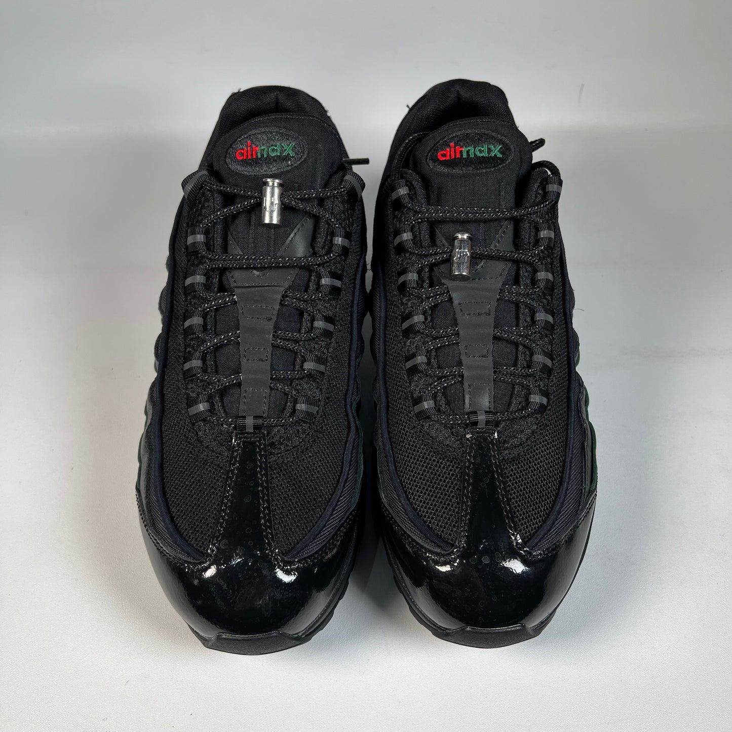 Nike Air Max 95 Undefeated Black (2025) Size 9.5 USED s22163
