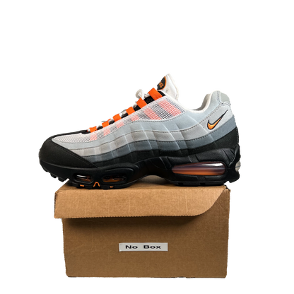 Nike Air Max 95 Mandarin Orange (2025) Size 10 USED s22411