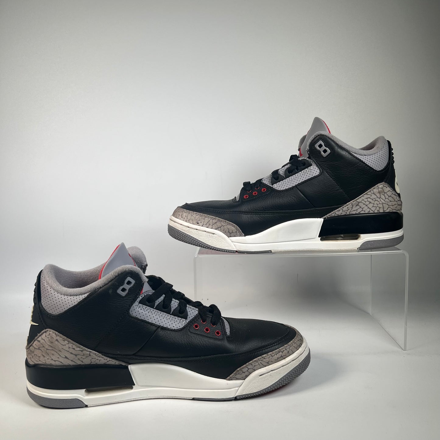 Jordan 3 Black Cement (2024) Size 9.5 USED s22508