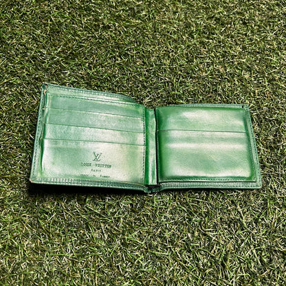 1990s Louis Vuitton Epi Leather Bifold Green Wallet USED x14073