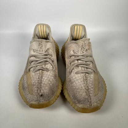 Yeezy 350 Light (2021) Size 6 USED s18583