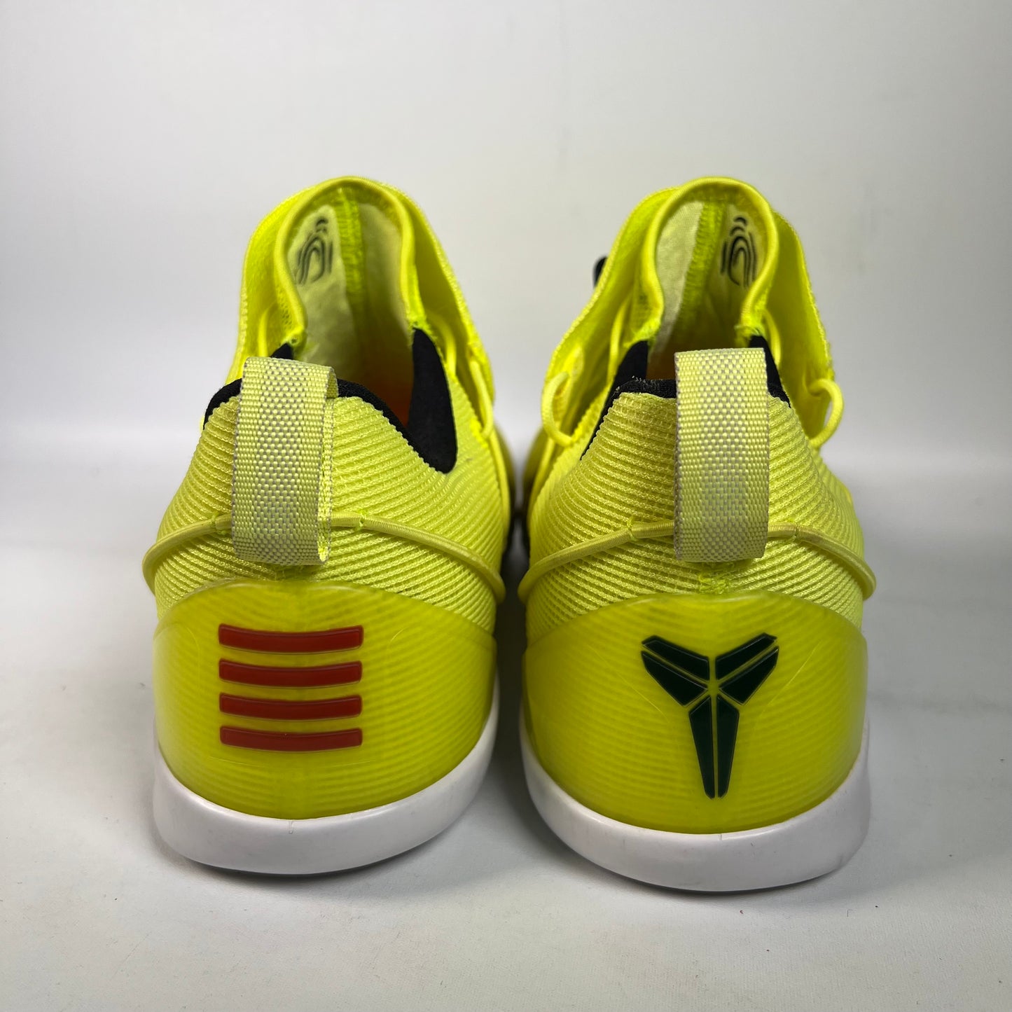 Nike Kobe A.D. NXT Volt (2017) Size 10.5 USED s22441