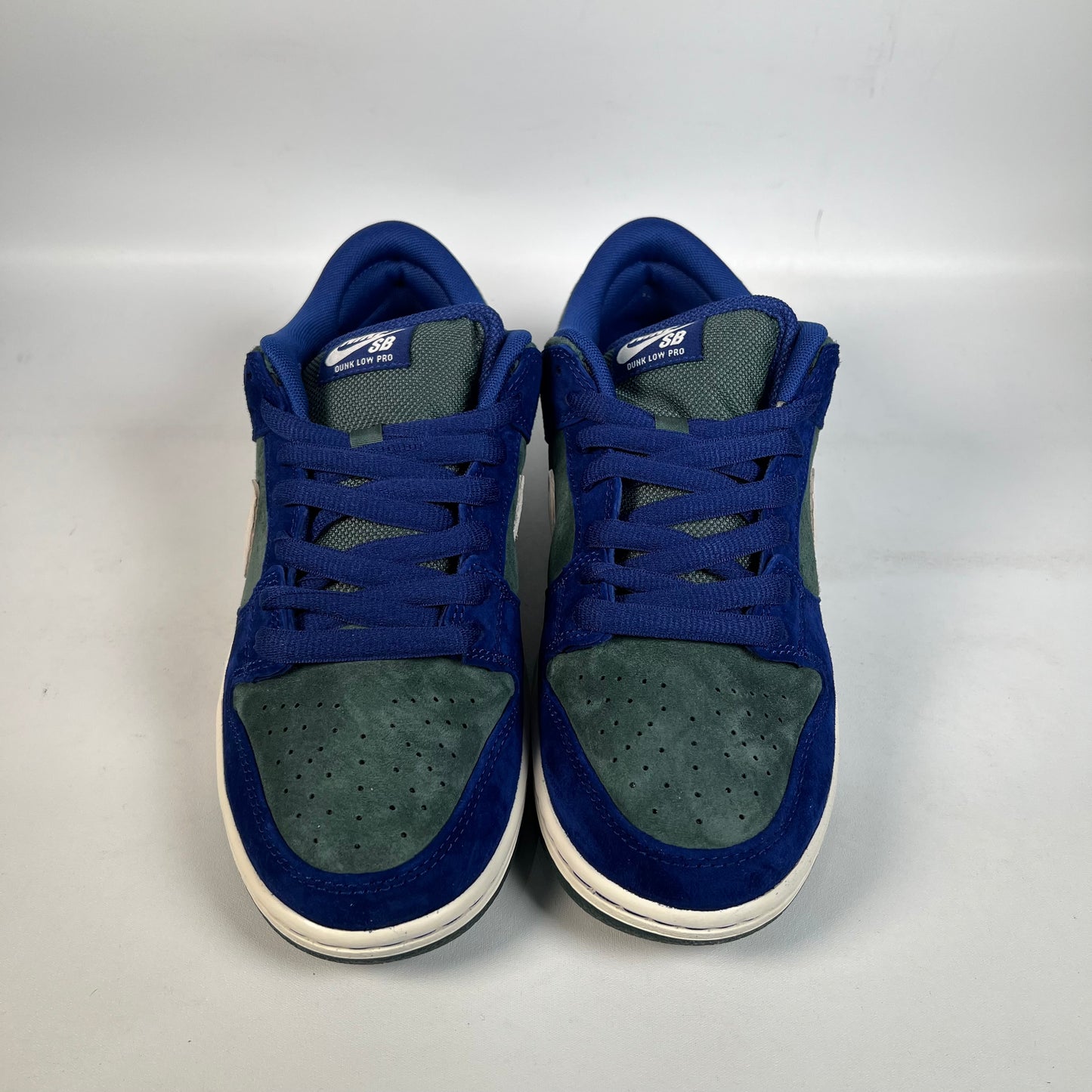 Nike SB Dunk Low Deep Royal Blue (2024) Size 8.5 NEW s21209