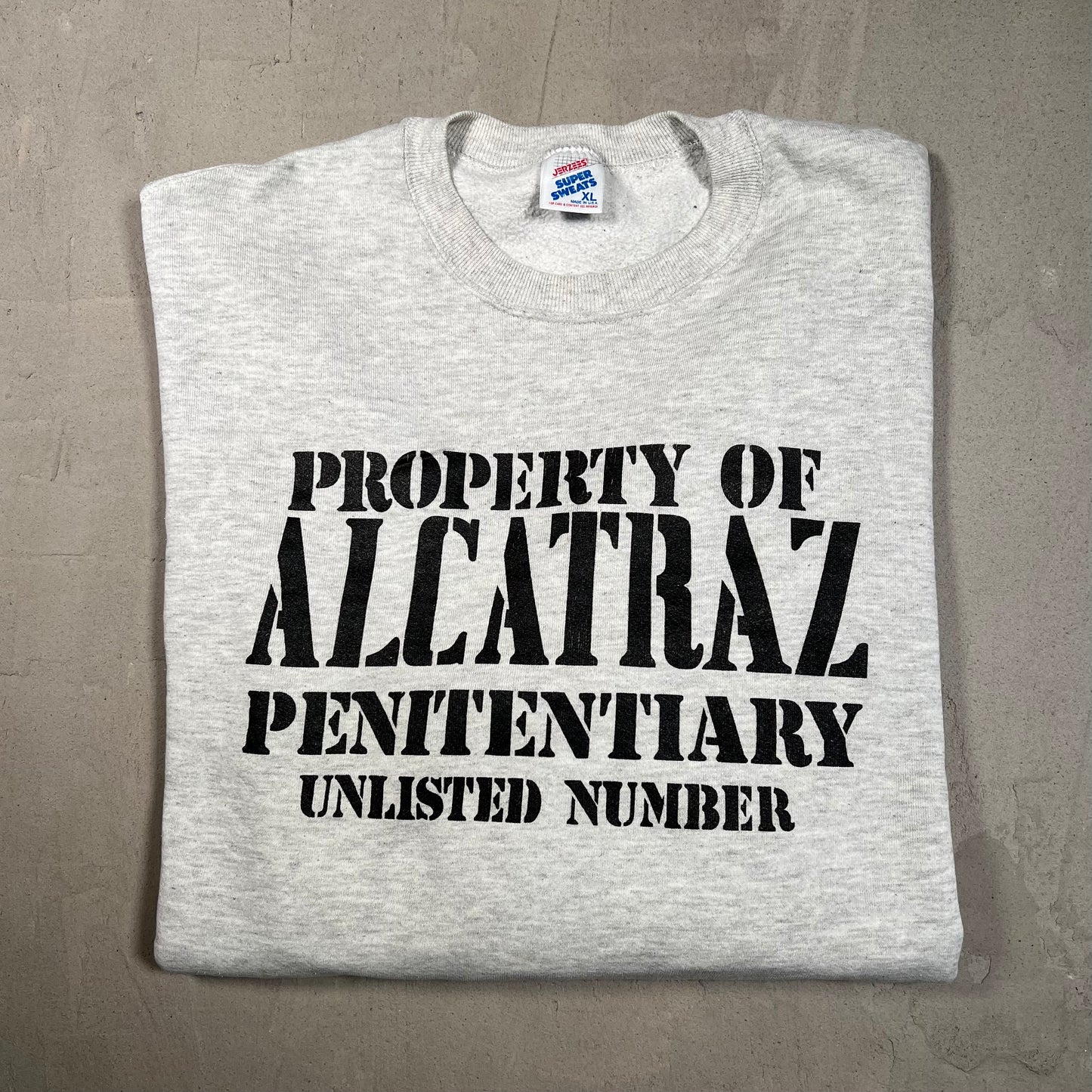1990s Alcatraz Penitentiary Grey Crewneck Size XL USED v19344