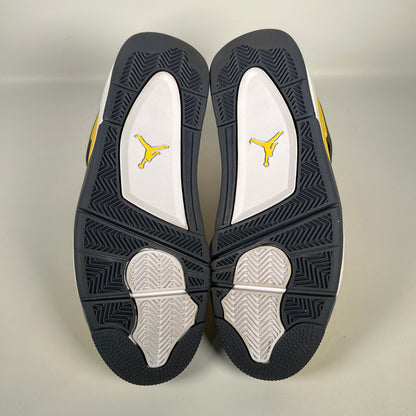 Jordan 4 Lightning (2021) Size 9 USED s17845