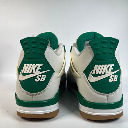 Jordan 4 SB Pine Green (2022) Size 9 USED s23369