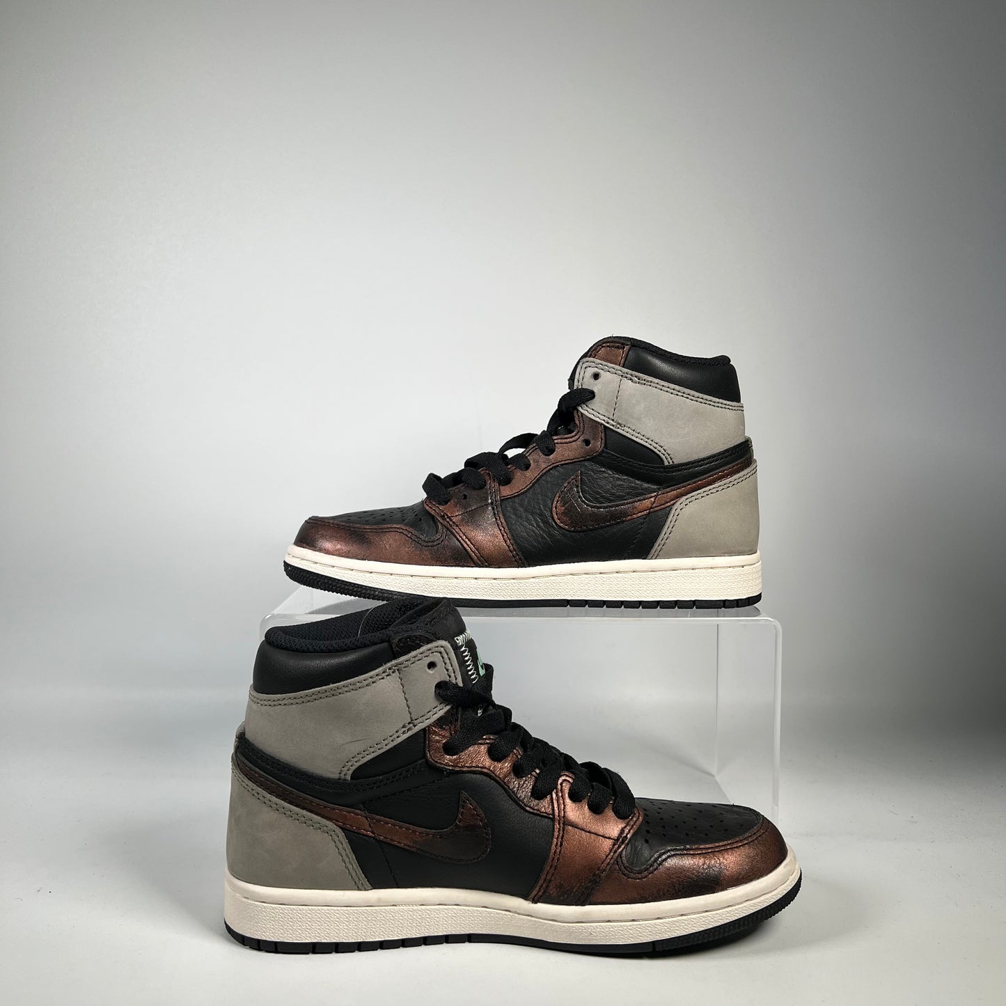 Jordan 1 High Rust Patina Size 4.5Y NEW s16016