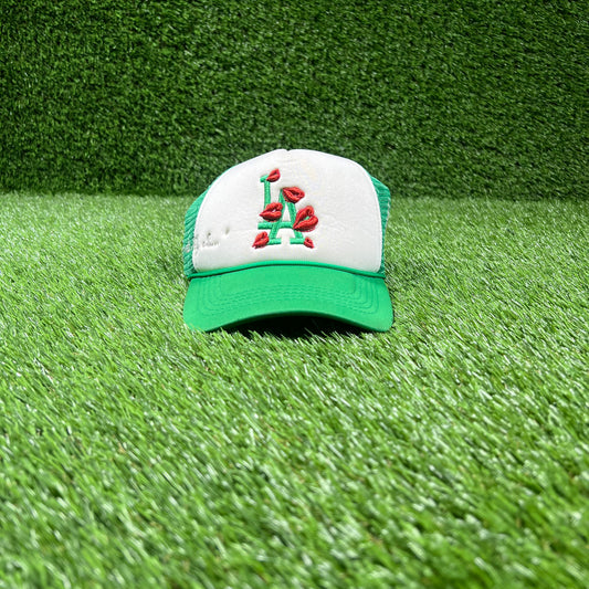 La Ropa Kisses Green Trucker Hat USED x15183