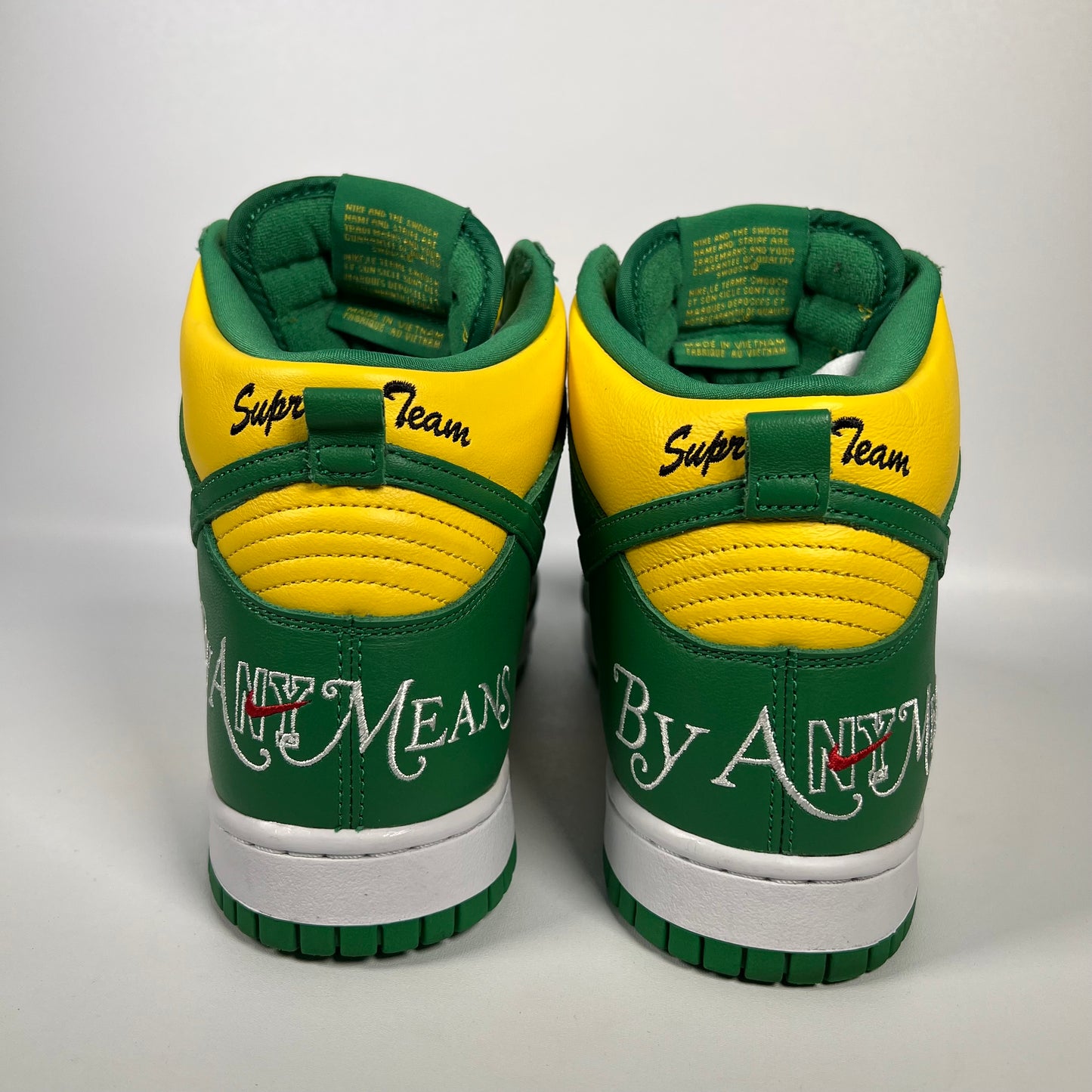 Nike SB Dunk High Supreme By Any Means Brazil (2022) Size 10 USED s17897