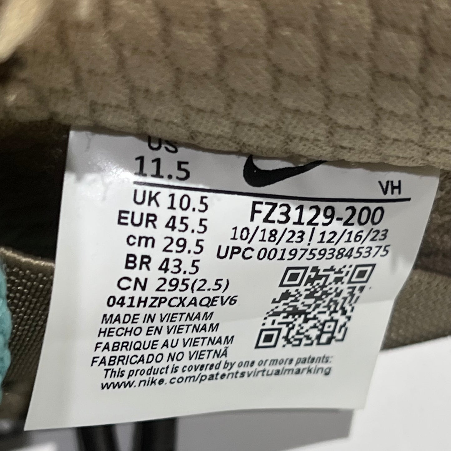 Nike SB Dunk Low Big Money Saving (2024) Size 11.5 USED s19742