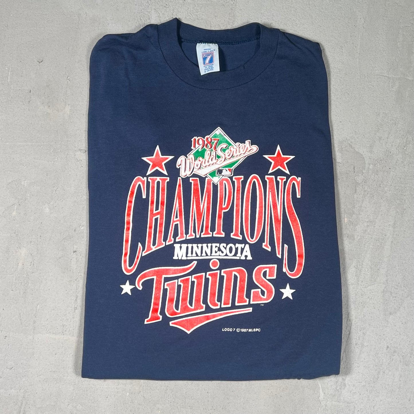 1987 Minnesota Twins Navy World Series Tee Size Medium v17769
