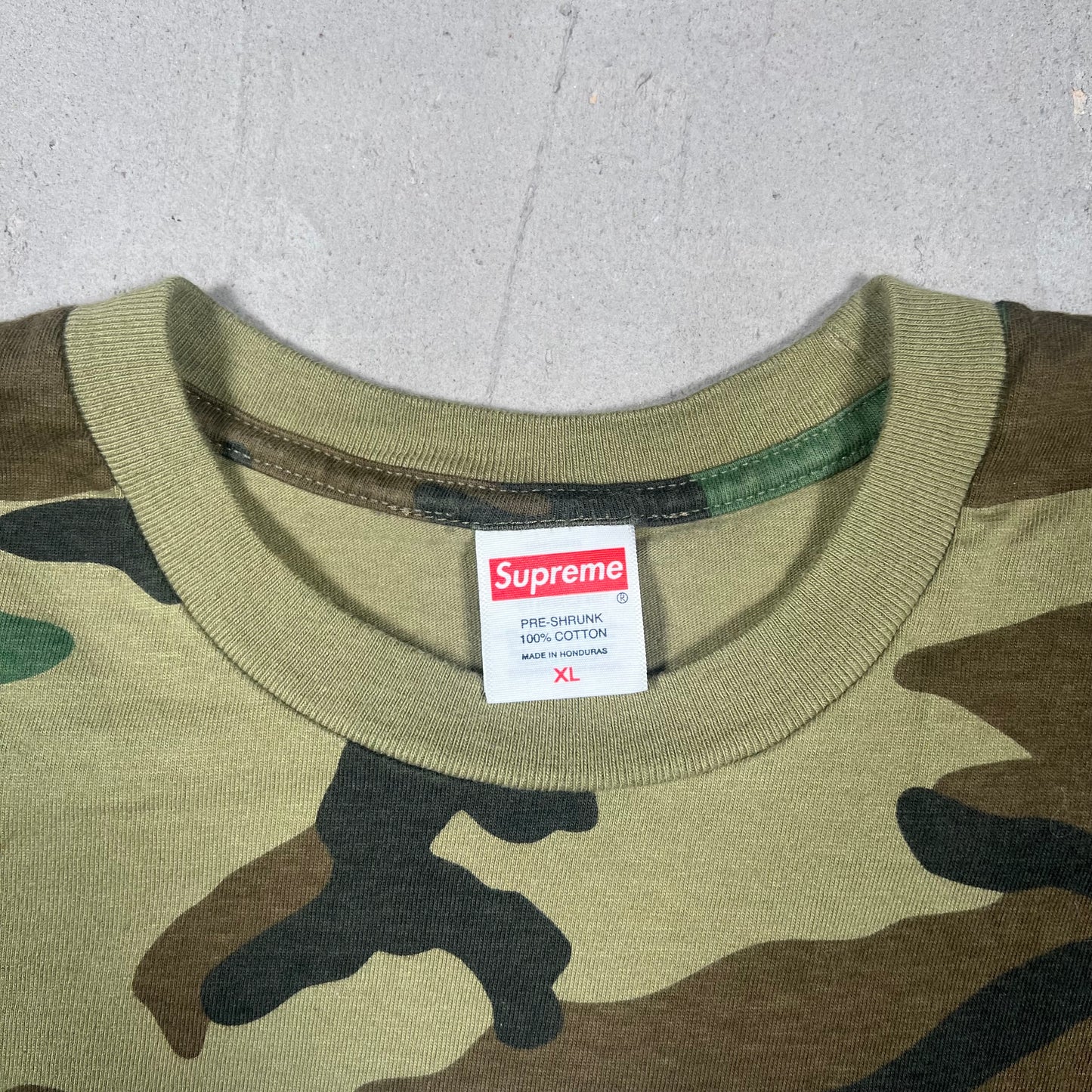 Supreme Spiderman Camo Tee Size XL USED x17377