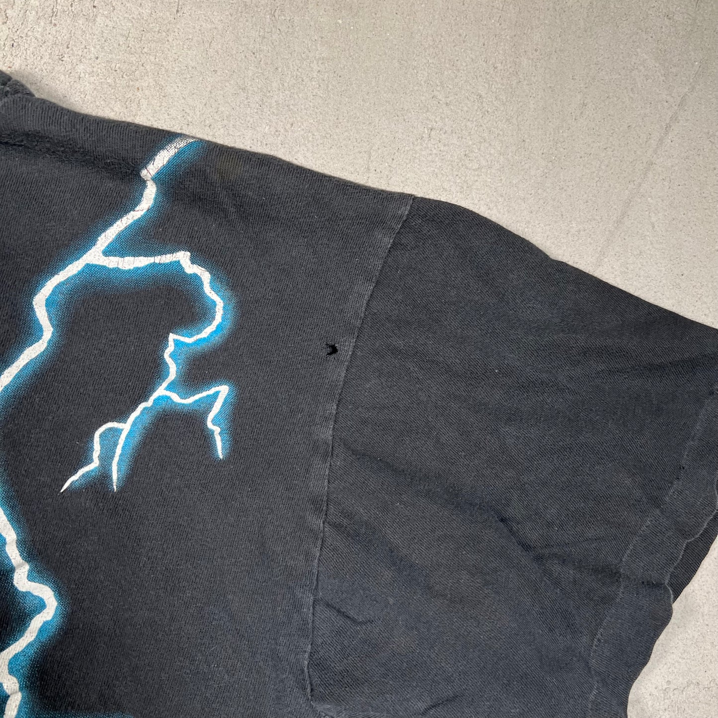 1990s American Thunder Native American Black Tee Size Large USED v17692