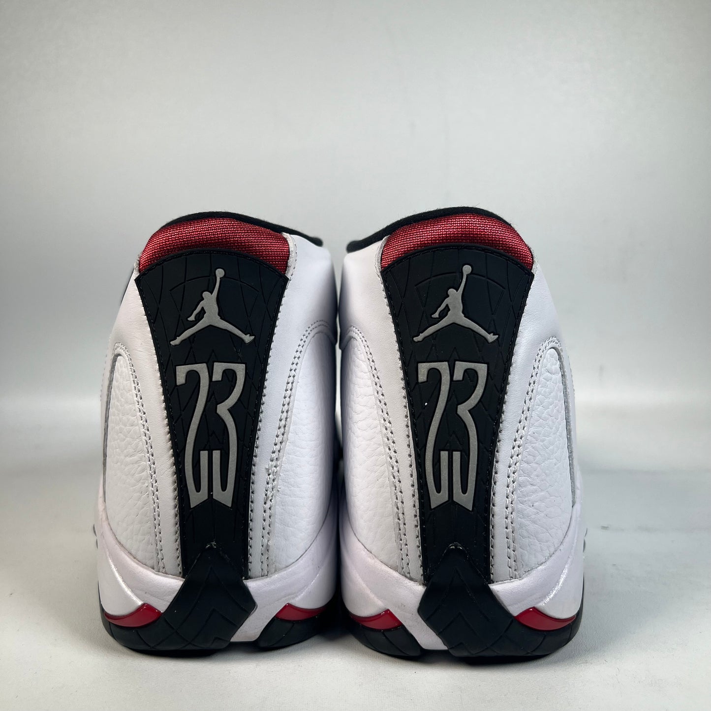 Jordan 14 Black Toe (2024) Size 8.5 USED s22020
