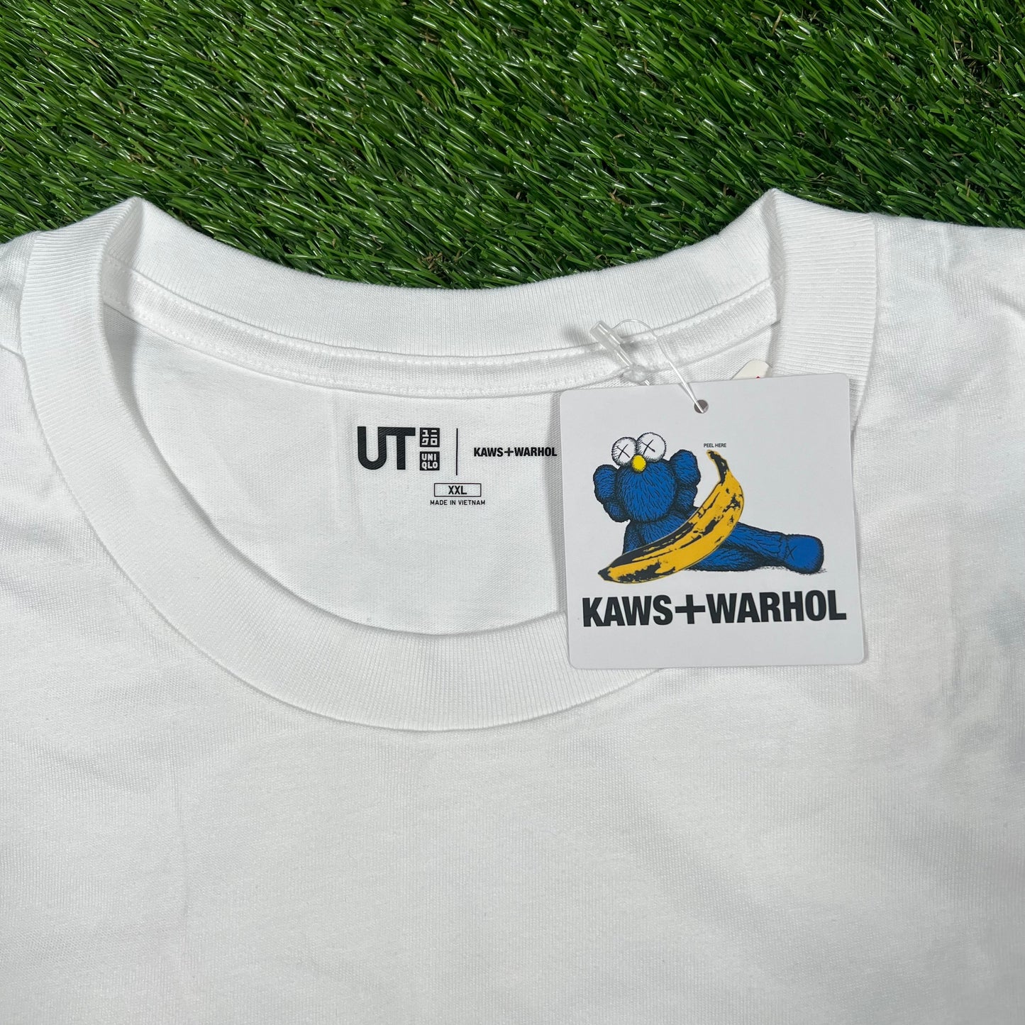 Uniqlo Kaws x Andy Warhol Sesame Street White Tee Size XXL NEW v17308