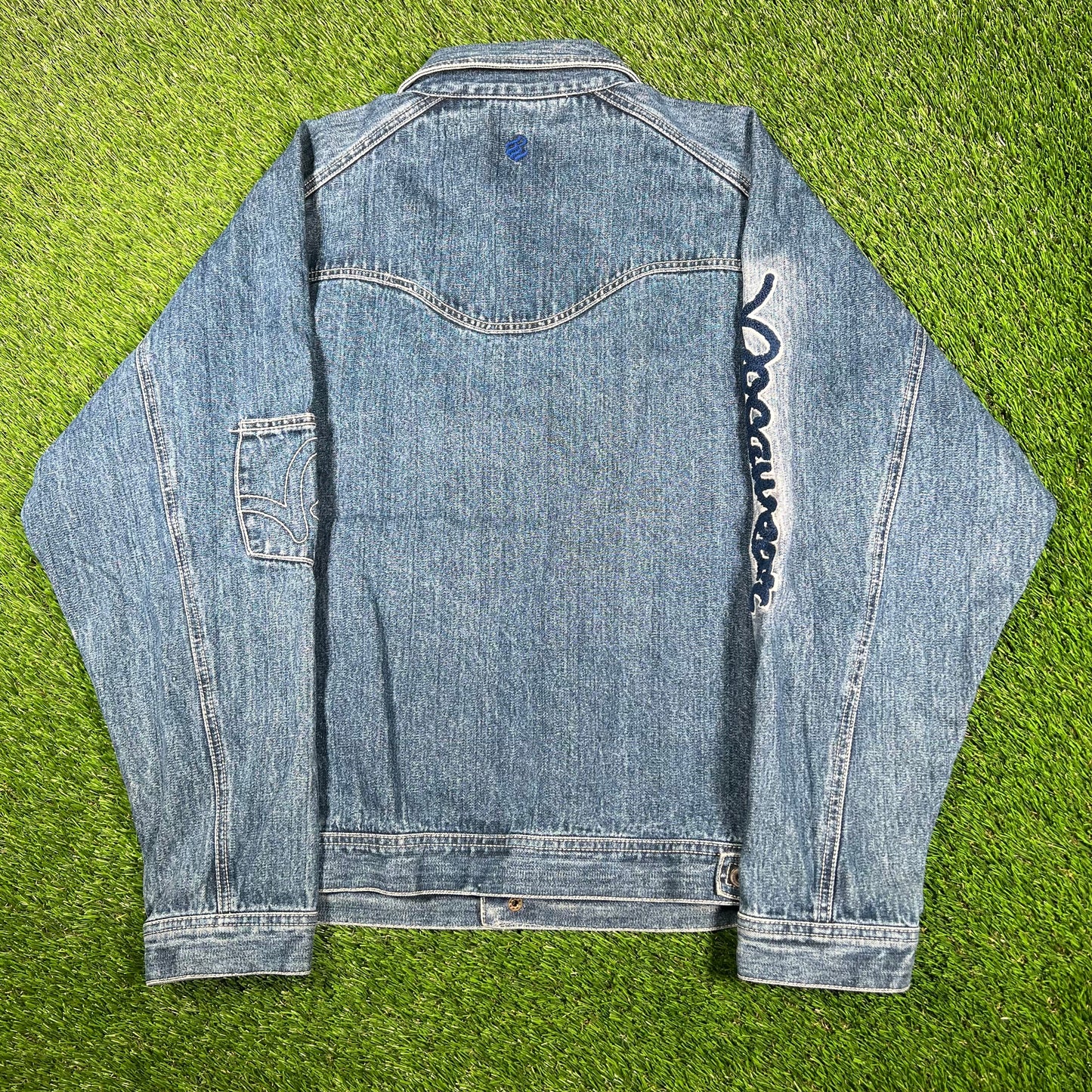 1990s Rocawear Blue Denim Jacket Size XL USED v17034